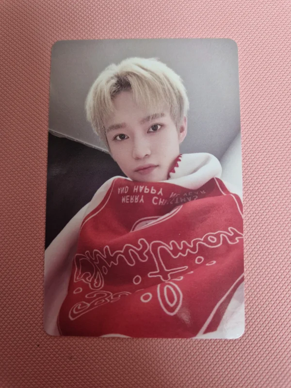 2024 PINK CHRISTMAS PHOTO CARD RANDOM PACK