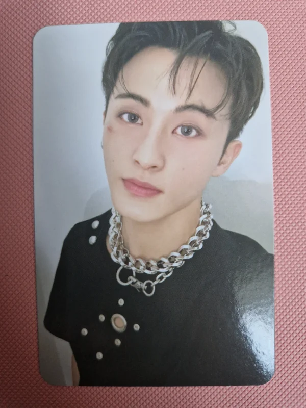 2024 SEASON'S GREETINGS RANDOM TRADING CARD