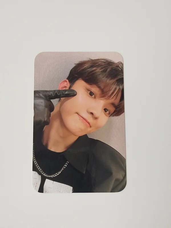 THE BOYZ WORLD TOUR : THE B-ZONE IN EUROPE PHOTOCARD SET