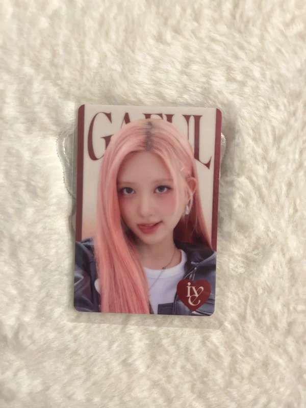 IVE FROM STARSHIP ENTERTAINMENT WITH AMUSE WAFERS 2