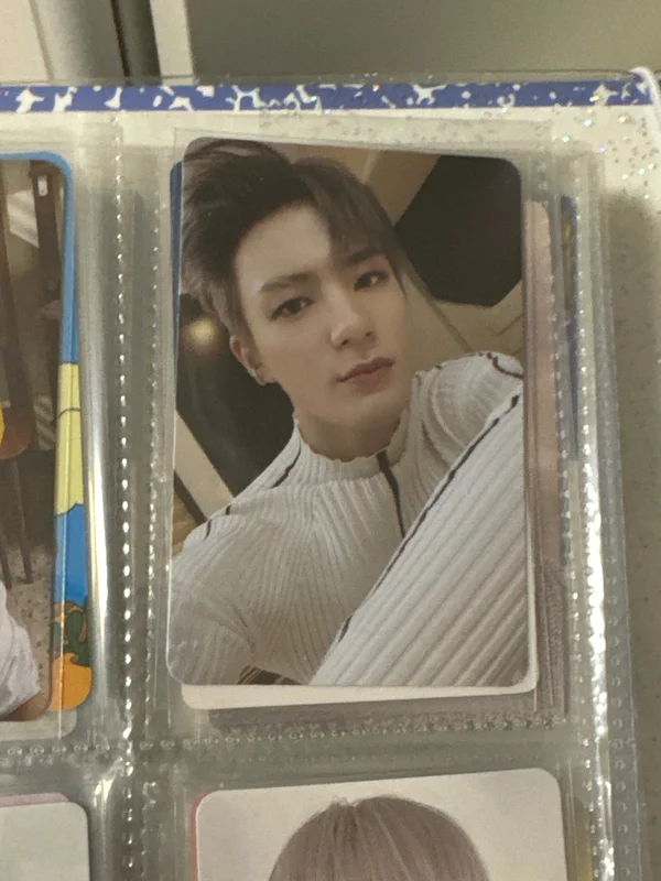 Universe Photo Book Ver.