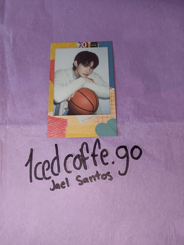 &TEAM 2025 SEASON'S GREETINGS