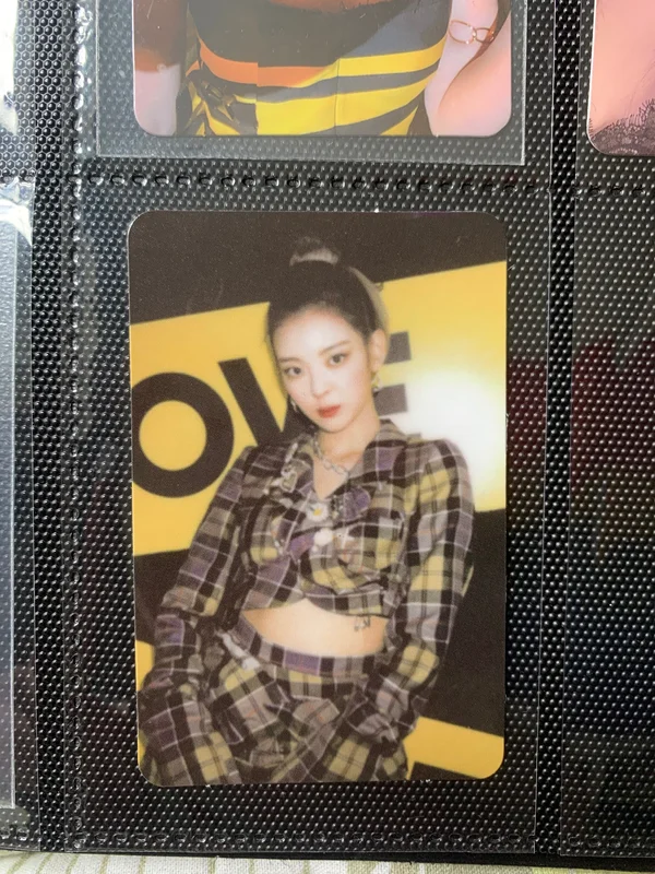 CRAZY IN LOVE Special Edition JEWELCASE ver. Lia Photocard