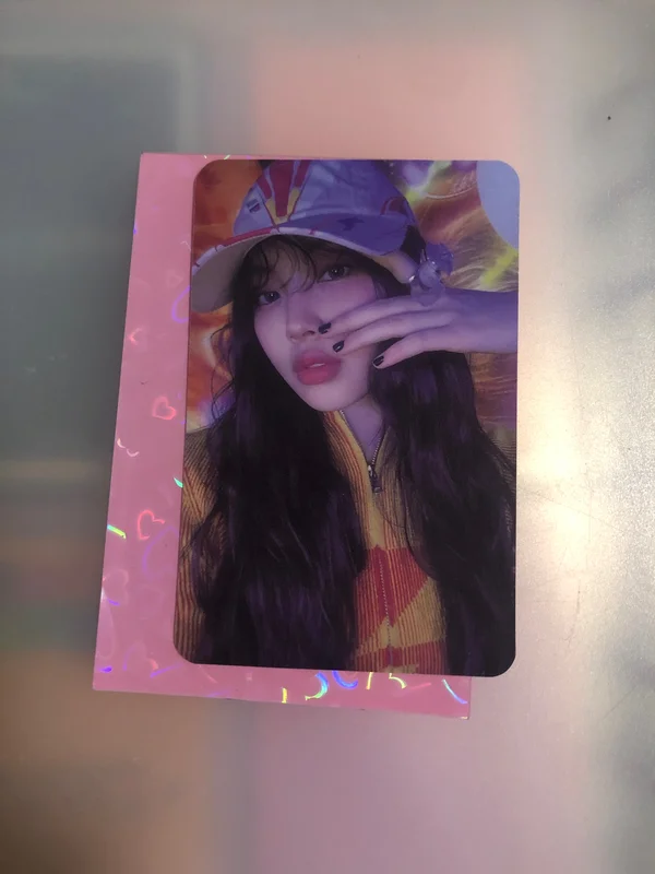 Pc/ Hyein / album Supernatural