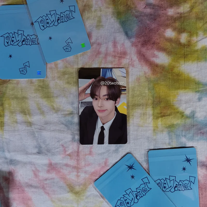 play hard POP-UP ALBUM PURCHASE REWARD