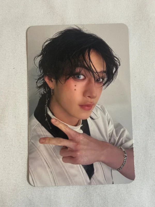 Pocamarket, Stray Kids BANG CHAN KARMA CEREMONY VER. K-pop Photocard