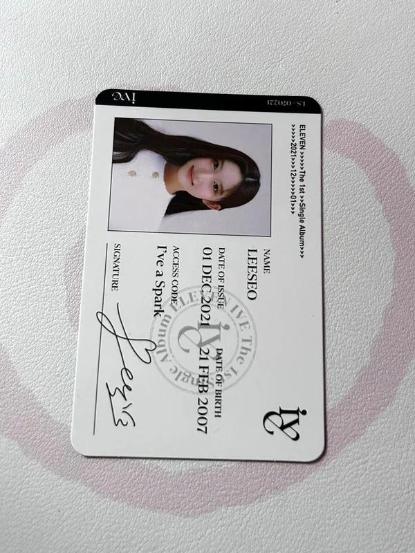 Pocamarket, IVE LEESEO Ive Eleven Id Card K-pop Photocard