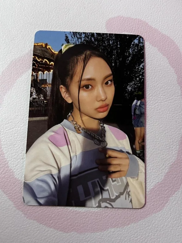 New Jeans Bluebook ver. HYEIN VER.
