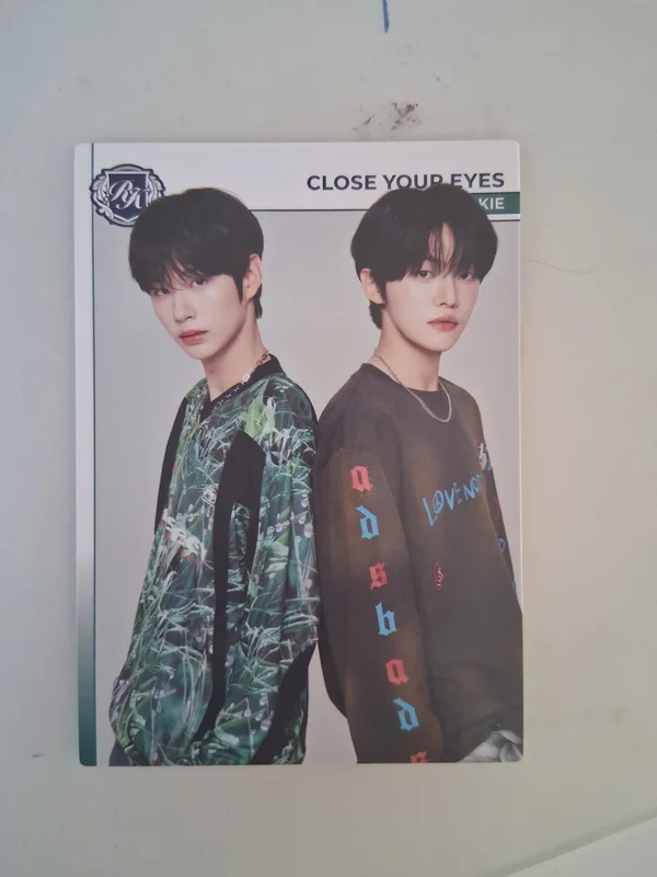 TELECA COLLECTION CARD 2025 K-POP ROOKIE BASE