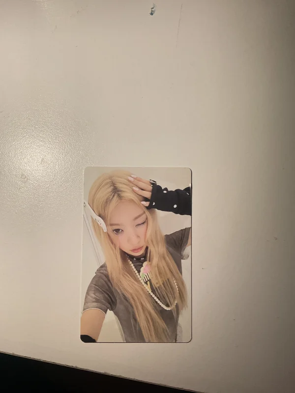 NOT CUTE ANYMORE Weverse US Exclusive