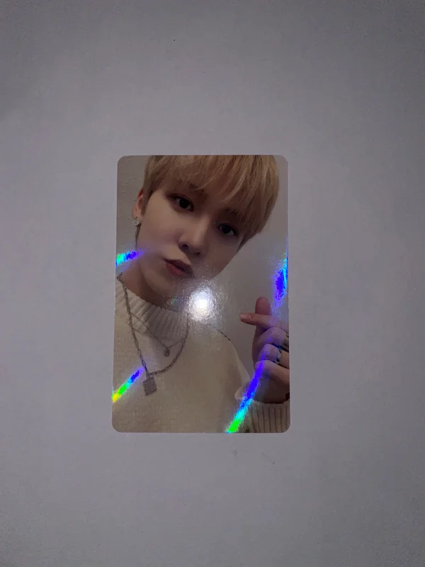 ATEEZ 1ST PHOTOBOOK : ODE TO YOUTH PRE-ORDER