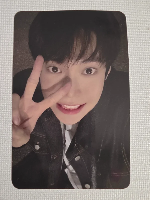 WALK Walk Crew Character Card Ver.