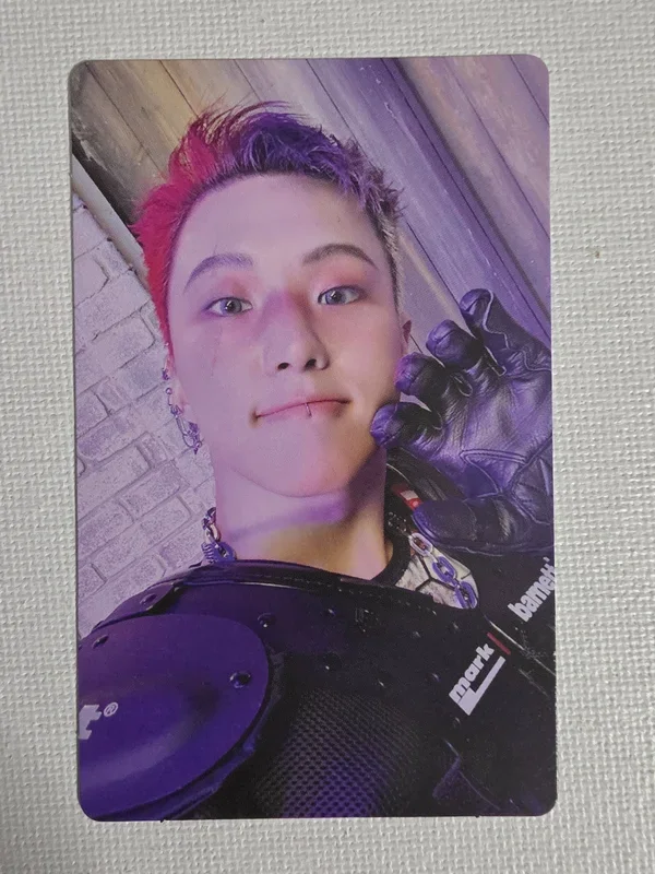 HAPPY BURSTDAY Weverse Albums ver.