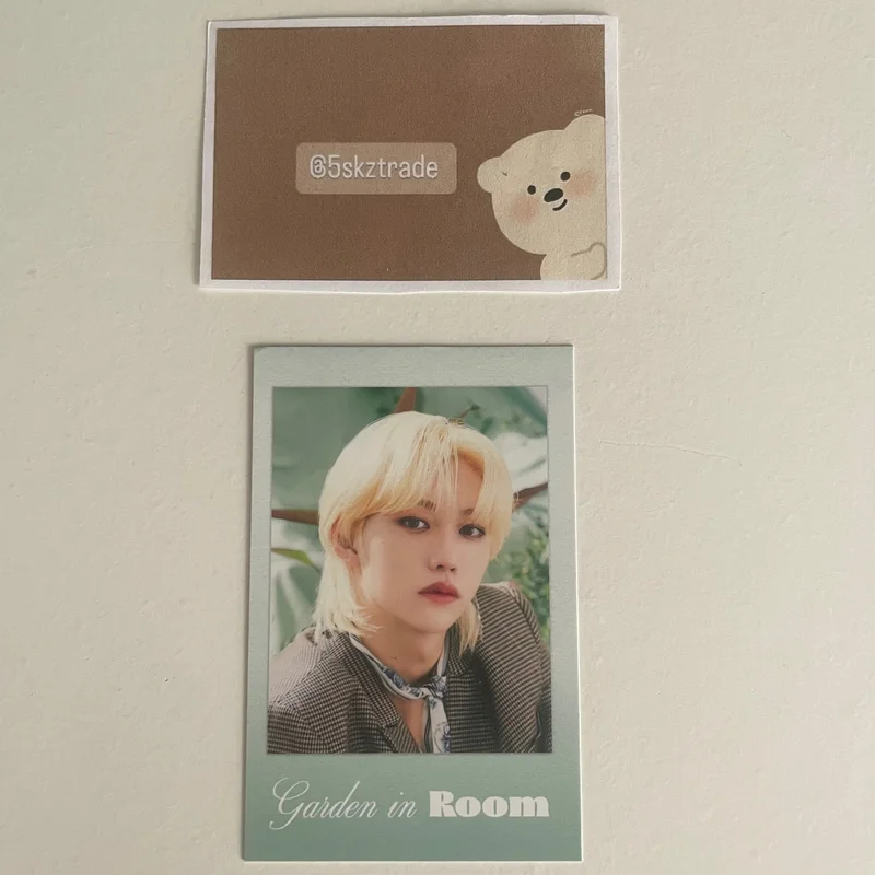 Felix 2022 SEASON'S GREETINGS Room mates