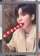 GOLDEN HOUR : Part.1 Walmart Exclusive