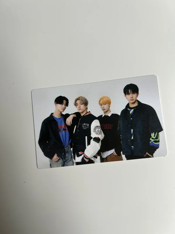 MANIFESTO in SEOUL trading card