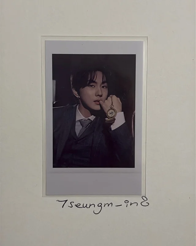 DARK MOON SPECIAL ALBUM 'MEMORABILIA' APPLEMUSIC