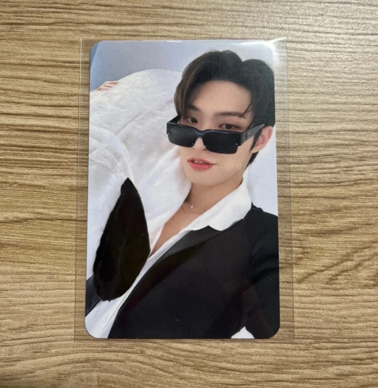 GOLDEN HOUR : Part.1 MINIRECORD