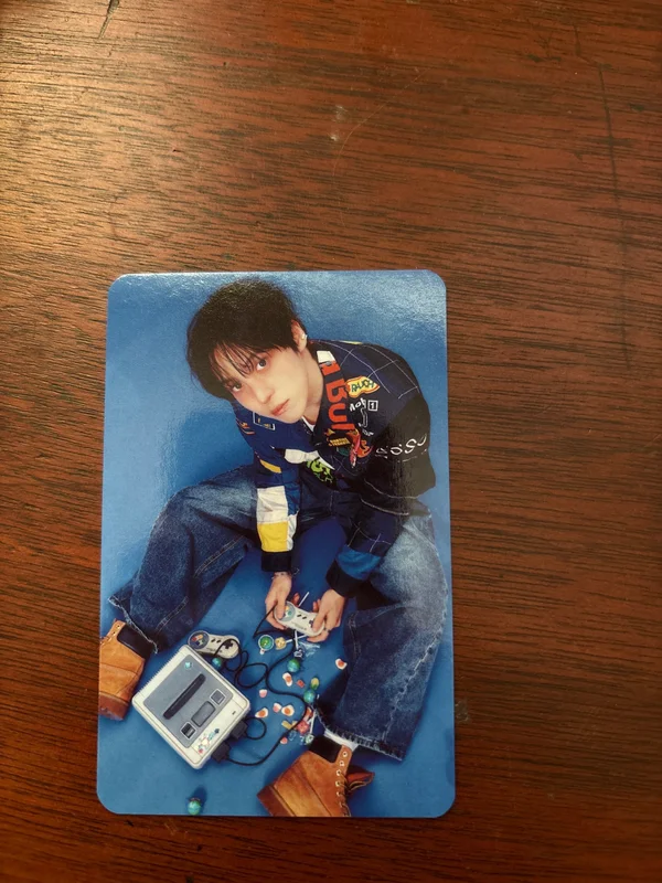 ATEEZ X ANITEEZ POP-UP STORE ANITEEZ IN COLOR RAMDOM TRADING CARD