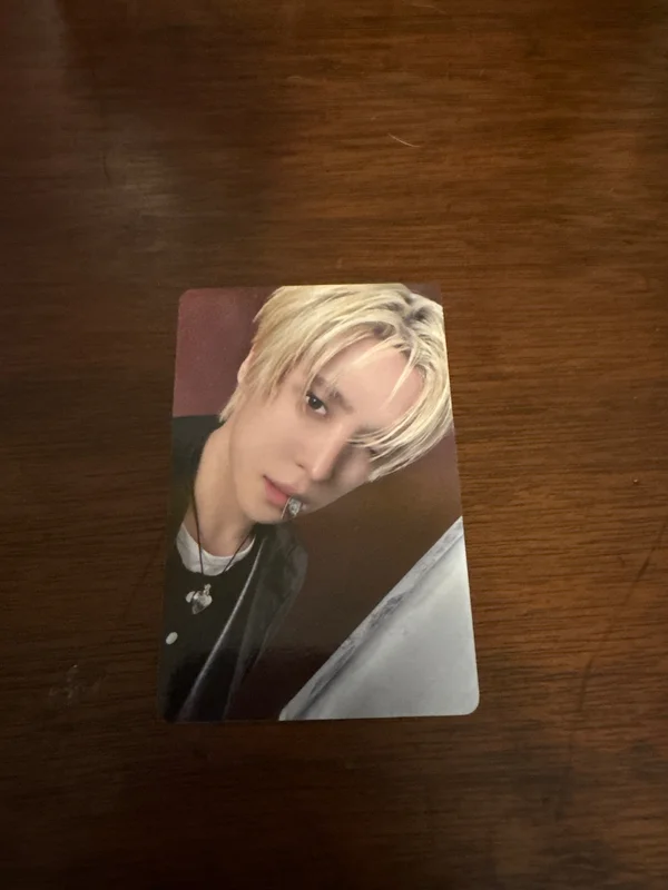 MIGHTEEZ Rock The Stage POP-UP RANDOM TRADING PHOTOCARD SET
