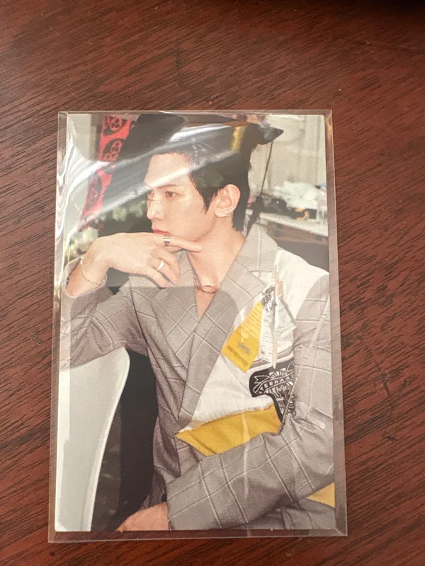 ZERO : FEVER EPILOGUE DIARY VER. FIGURE VER.