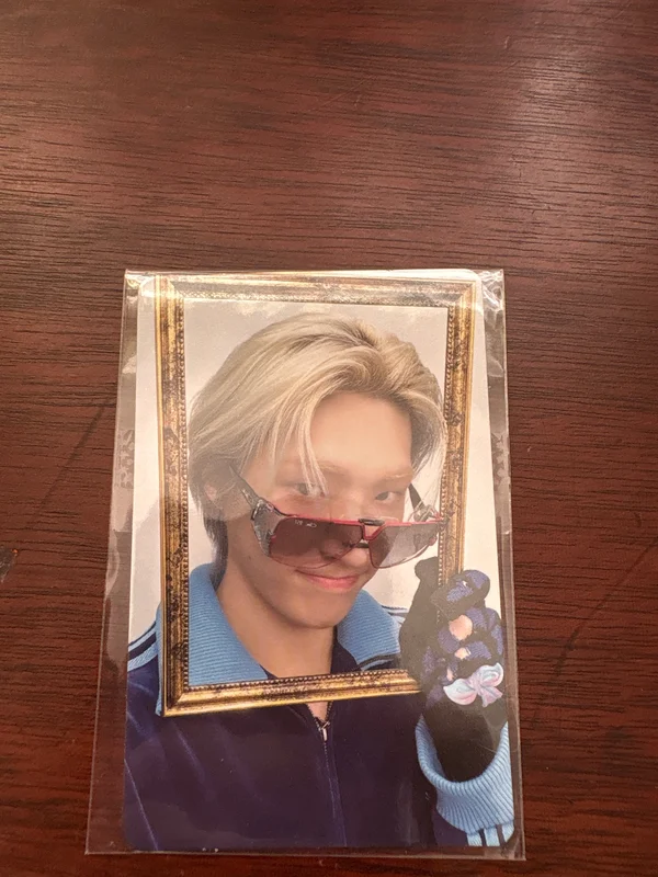 ATEEZ X ANITEEZ POP-UP STORE ANITEEZ IN COLOR REWARD