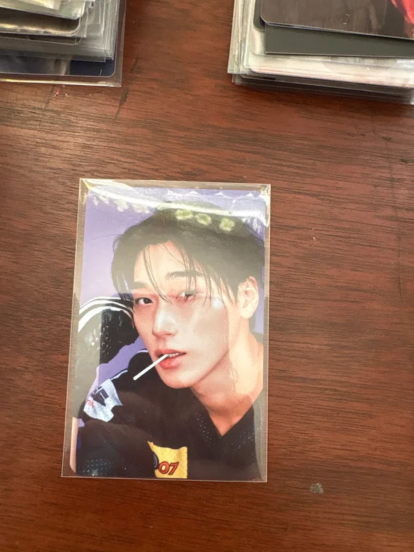 ATEEZ X ANITEEZ POP-UP STORE ANITEEZ IN COLOR RAMDOM TRADING CARD