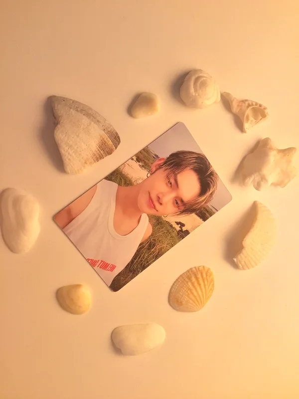 Season of TXT: Midsummer Random Photocard Set Sunrise Red ver.