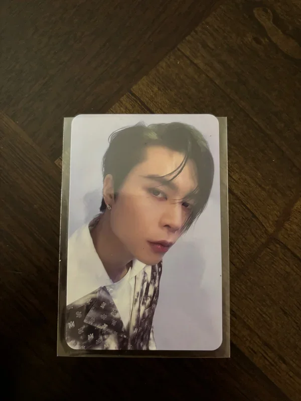 Fact Check Chandelier Ver.