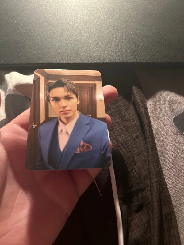 SPILL THE FEELS CARAT Ver.