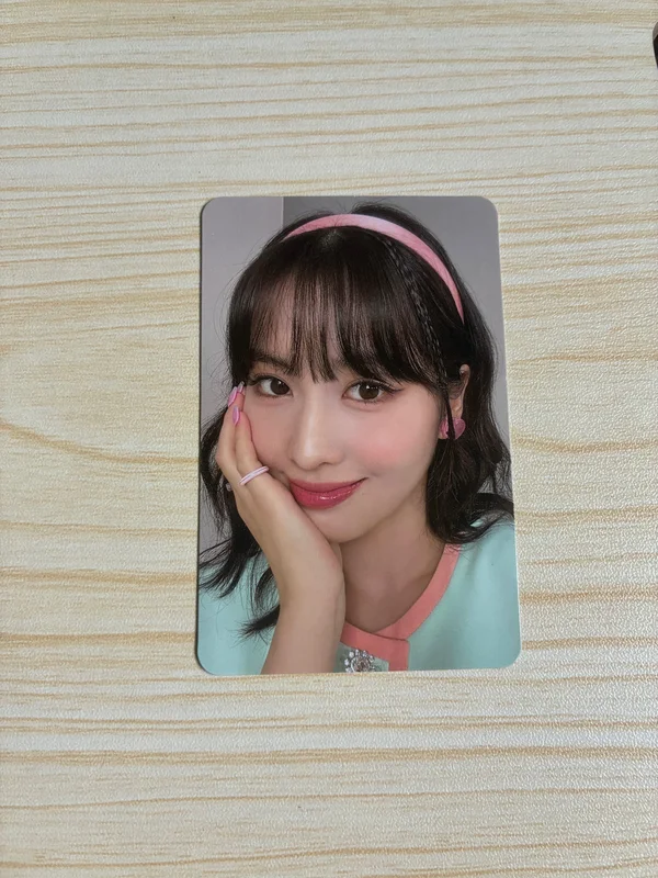 Momo | Formula of Love: O+T=<3