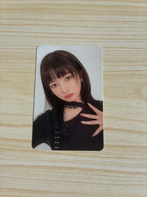 Pocamarket, IVE REI Ive Eleven Ver. 1 K-pop Photocard