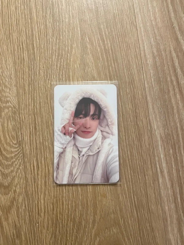 ATEEZ WINTER SPEACIAL MD : SNOWMAN FACTORY SPECIAL GIFT