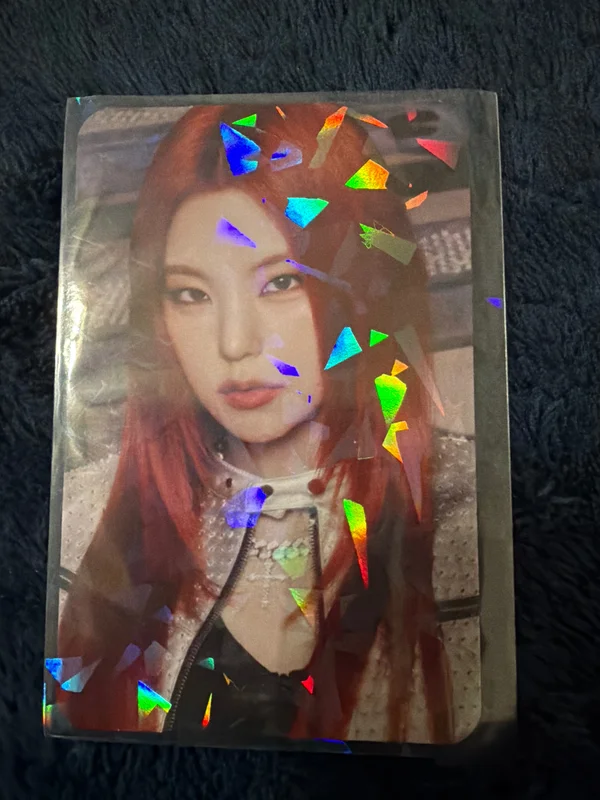 ITZY 2ND WORLD TOUR BORN TO BE in SEOUL TRADING CARD