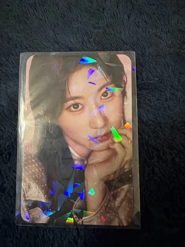 ITZY 2ND WORLD TOUR BORN TO BE in SEOUL TRADING CARD