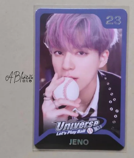 Universe TRADING CARD SET