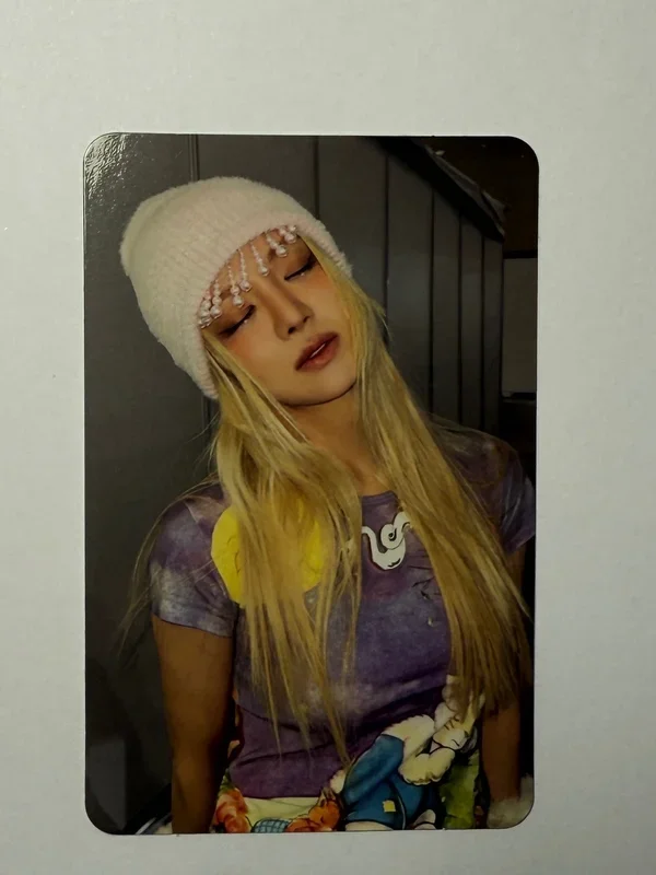 2022 SMCU PALACE official photocard (Hyoyeon)