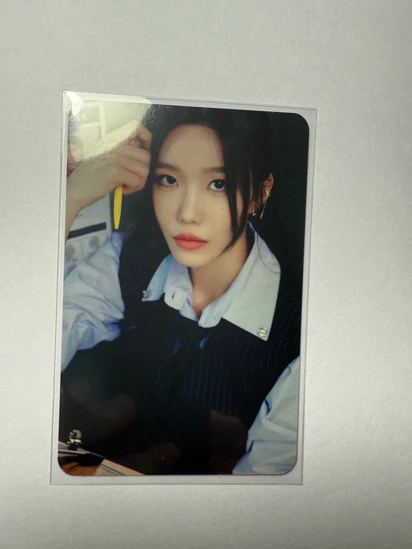WJSN Fan-Concert Codename:UJUNG official Merchandise Photocard (Dawon)