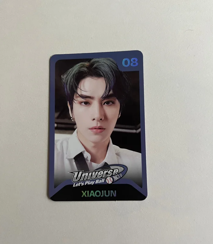 Universe TRADING CARD SET
