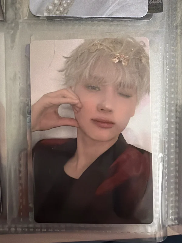 TOMORROW X TOGETHER 2026 SEASONS GREETINGS