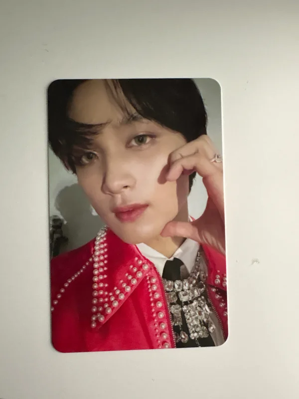 Fact Check Chandelier Ver.