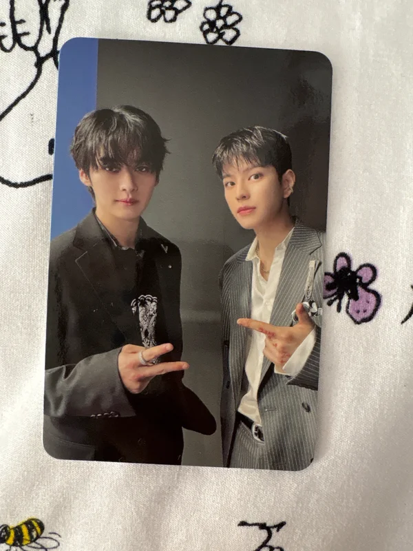 (HOP) Barnes & Noble Exclusive