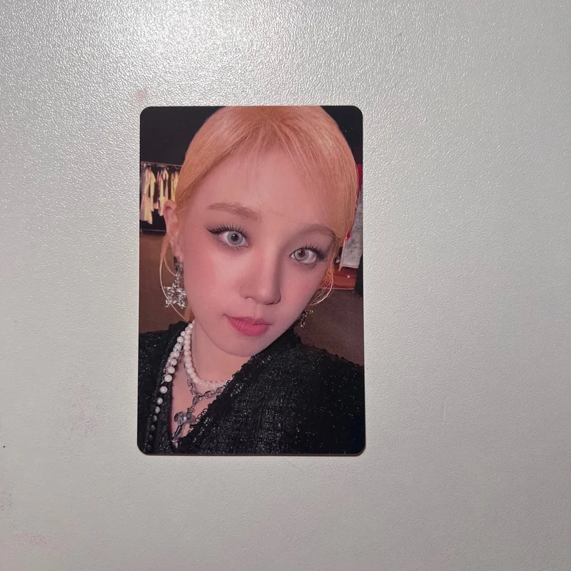 yuqi i love tower records