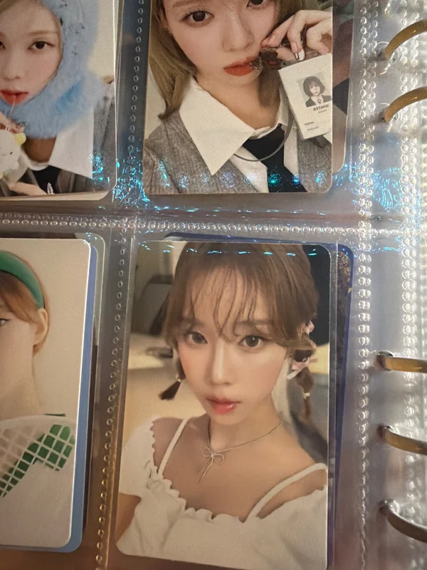2024 SEASON'S GREETINGS RANDOM TRADING CARD