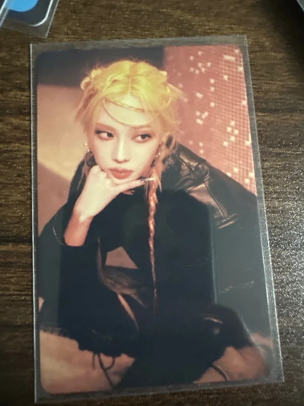 aespa WINTER 'Savage Synk Dive Ver.' Photocard | Sold by