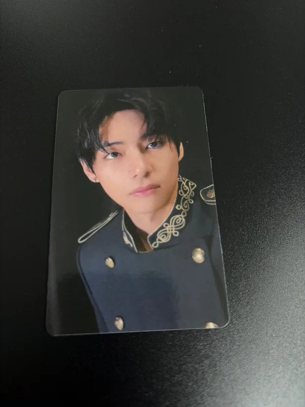 BTS ARIRANG MUSIC KOREA LUCKY DRAW V (Taehyung)
