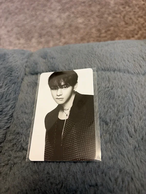 BTS ARIRANG MUSIC KOREA LUCKY DRAW V (Taehyung) Sealed