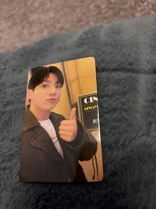 GOLDEN YIZHIYU LUCKY DRAW Jungkook