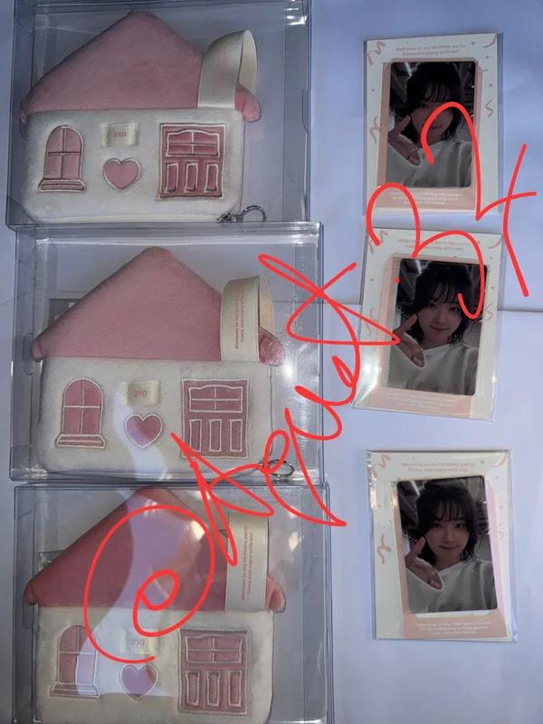 SEULGI BIRTHDAY POUCH PACK PC