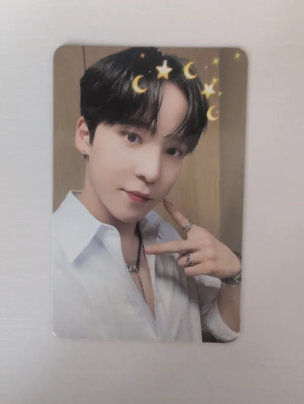 THE WORLD EP.1 : MOVEMENT MAKESTAR